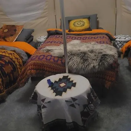 Glamping In Luxury tent