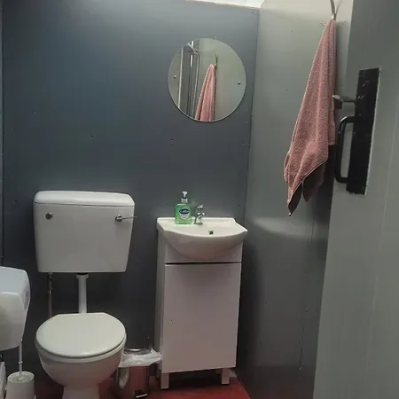Luksusowy namiot Glamping In *